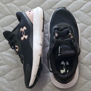 Under Armour Black & Blush Athletic Trainers
